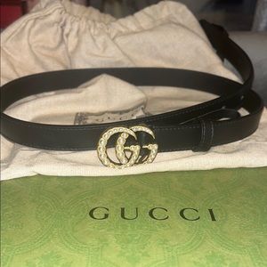 Leather belt with pearl Double G buckle